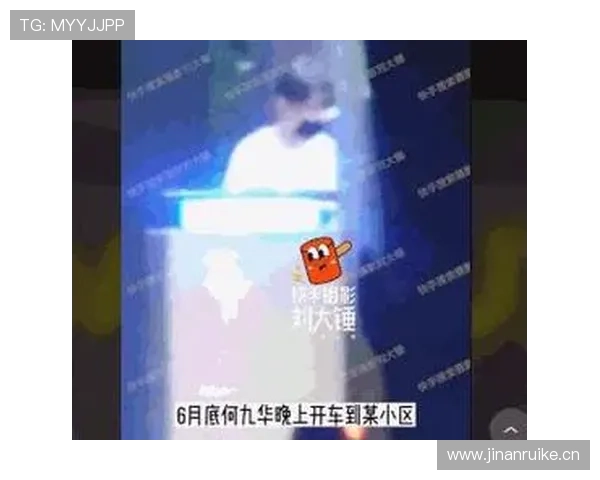 庞伟手里拎着快餐袋钻进豪车的画面，我的心咯噔了一下