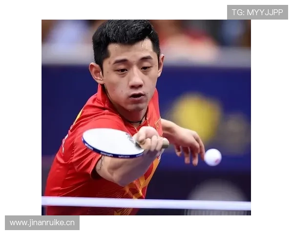 张继科居然凌晨三点还在健身房，普通人已经梦周公了吧？